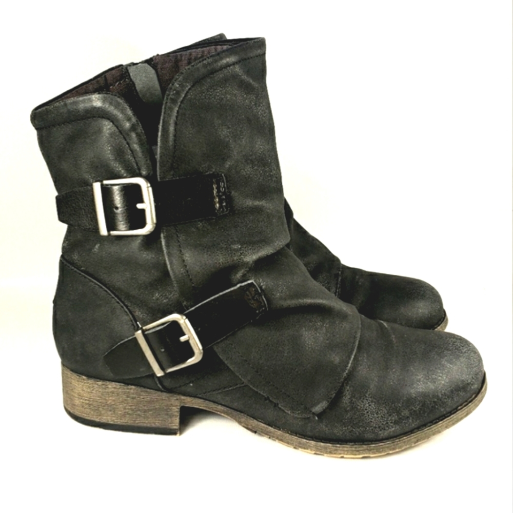 Jelly Pop Ivey  Black Vegan Leather, Double Buckle, Double Zip Bootie. Wmn 8M